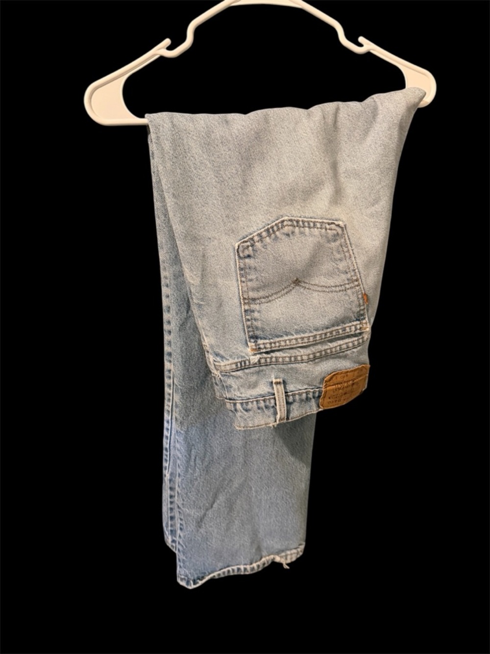 Classic Levi Light Wash Denim Jeans